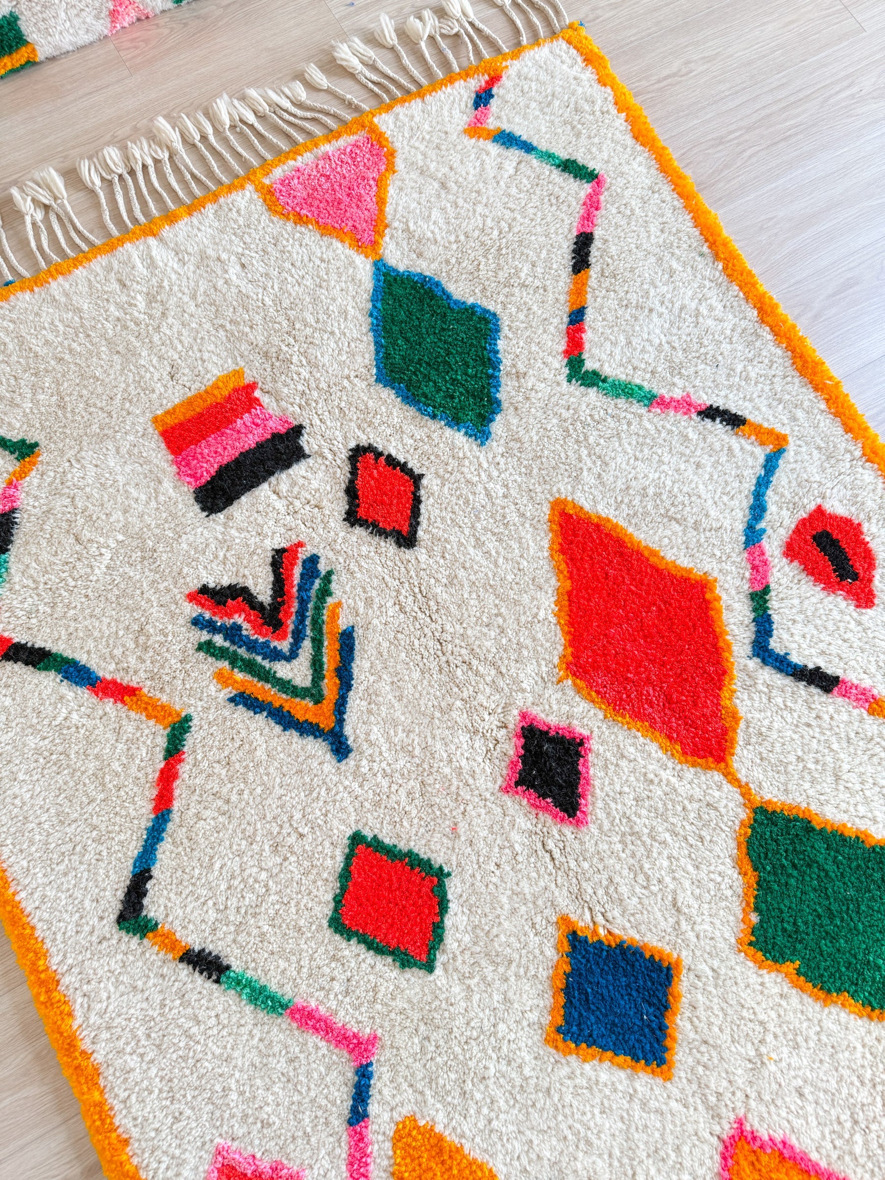 Tapis Berbère Coloré n°1416 — Pièce Unique