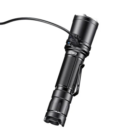Lampe tactique rechargeable XT11R - 1300 lumens