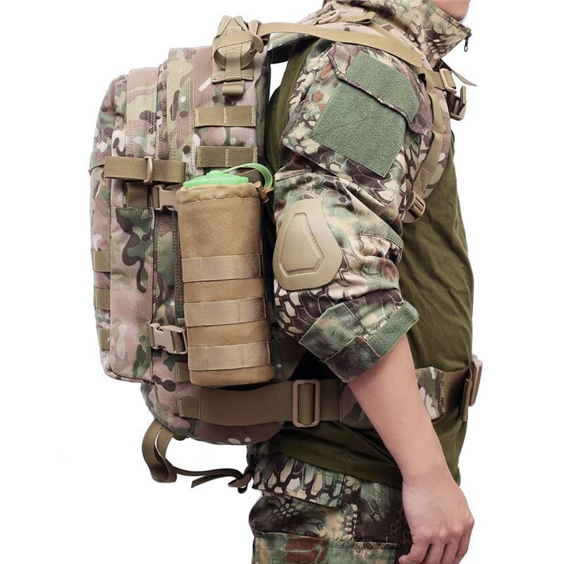 Porte gourde militaire