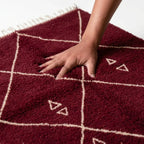 Tapis Beni M'Guild Bordeaux — Losanges Tissés Main