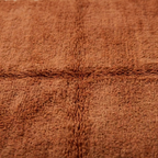 Tapis Azilal Terracotta — Motifs Abstraits Main