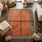 Tapis Azilal Terracotta — Motifs Abstraits Main