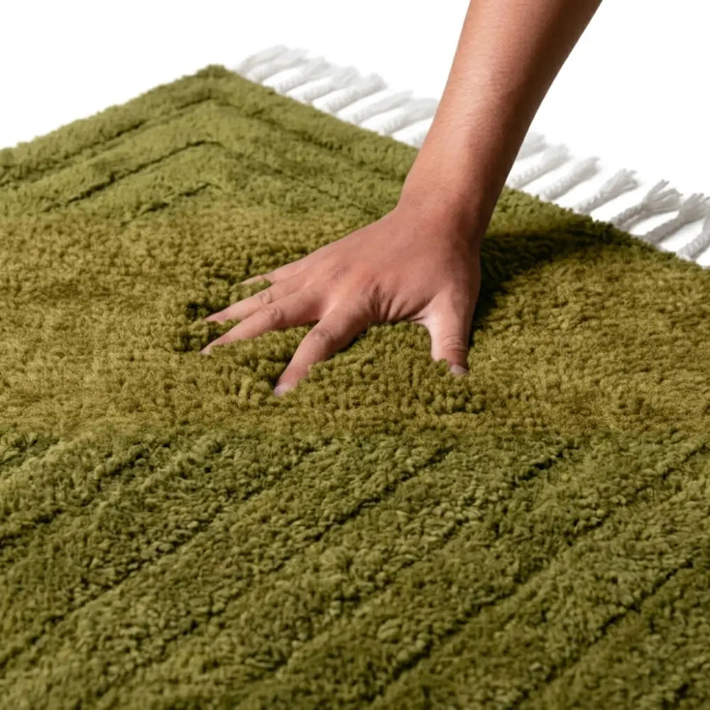 Tapis M'irt Vert Olive — Relief Géométrique