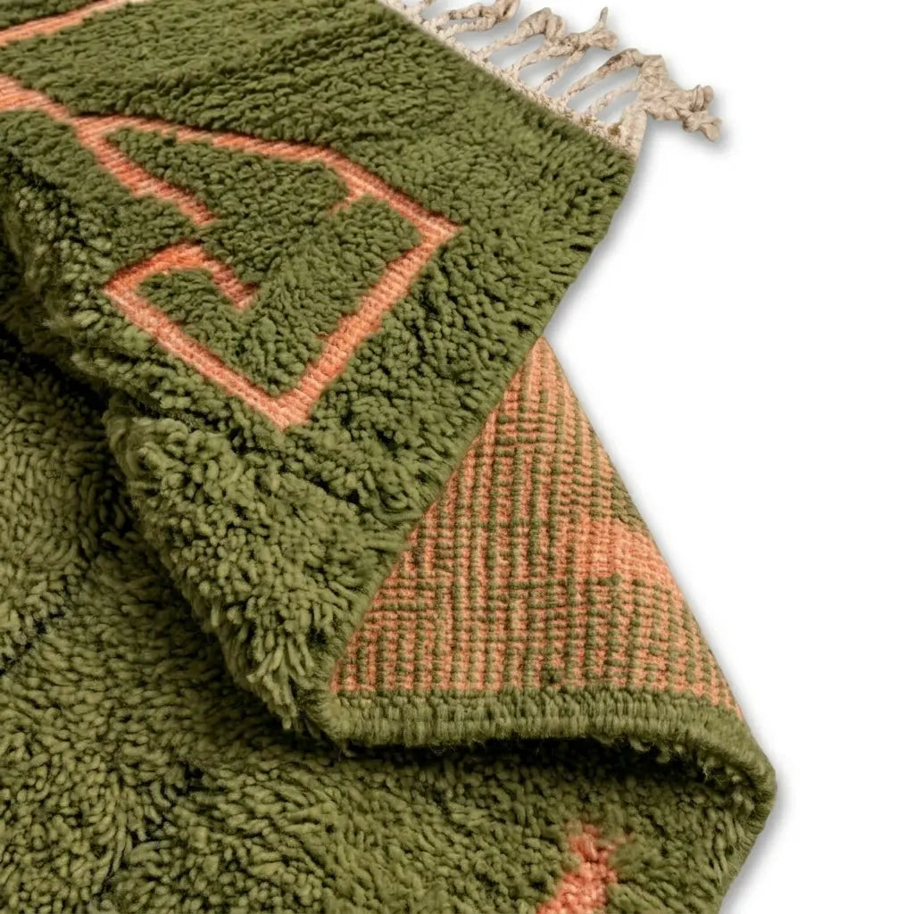 Tapis M'irt Vert Olive — Motifs Orange